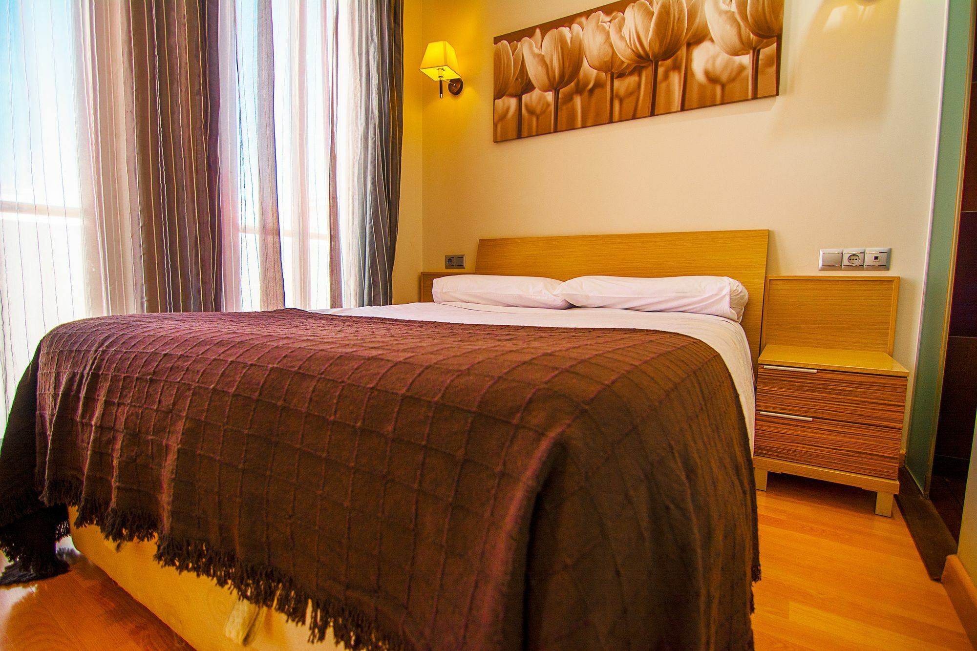 Dream Suites And Apartments Almeria Centro Exterior photo
